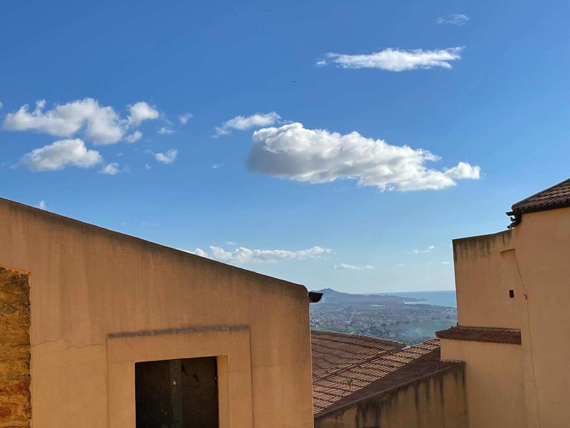 2 Apartments - Akragas Home 1 & 2 On Via Atenea City Center With View Agrigente Extérieur photo