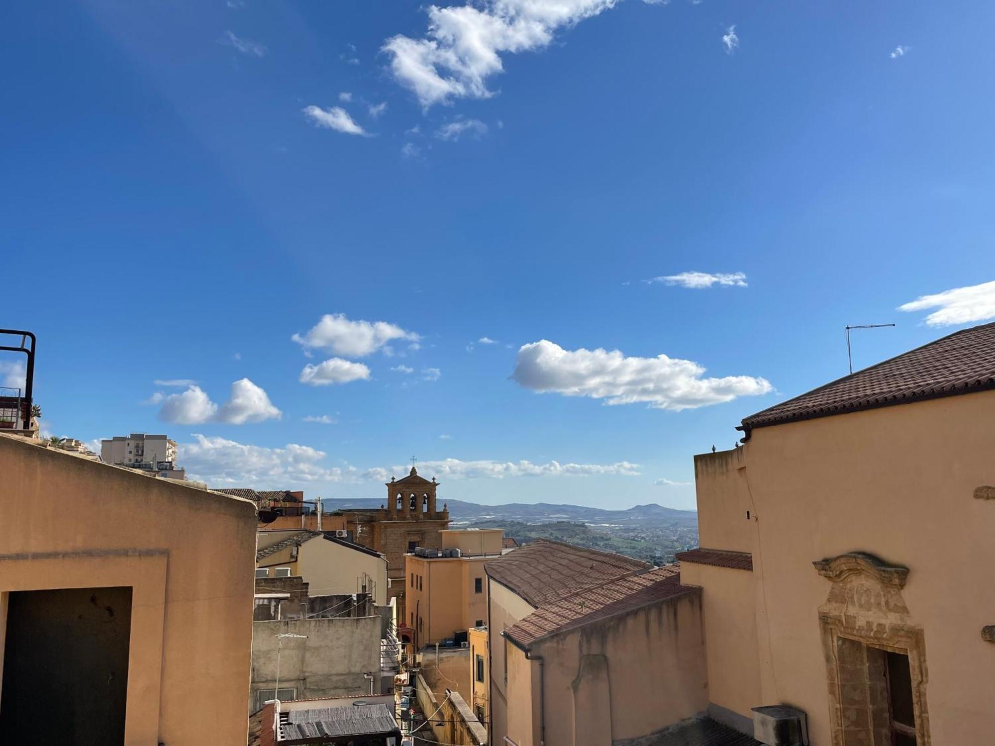 2 Apartments - Akragas Home 1 & 2 On Via Atenea City Center With View Agrigente Extérieur photo